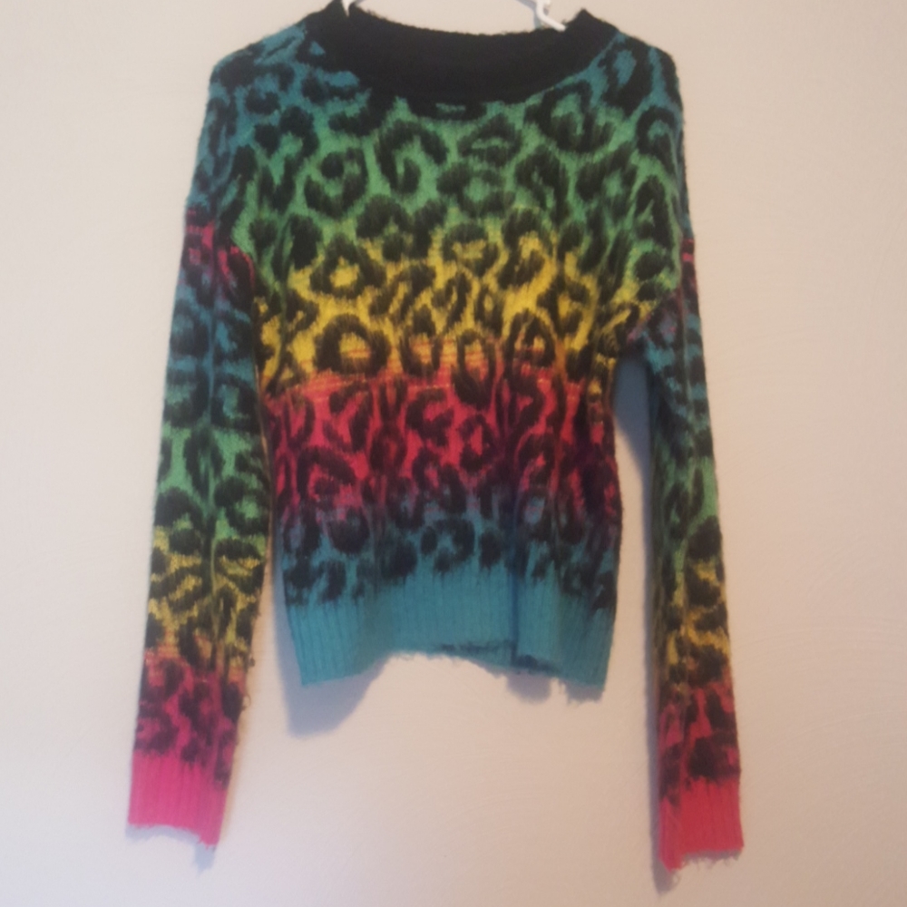 Rainbow Leopard Sweater Size Medium